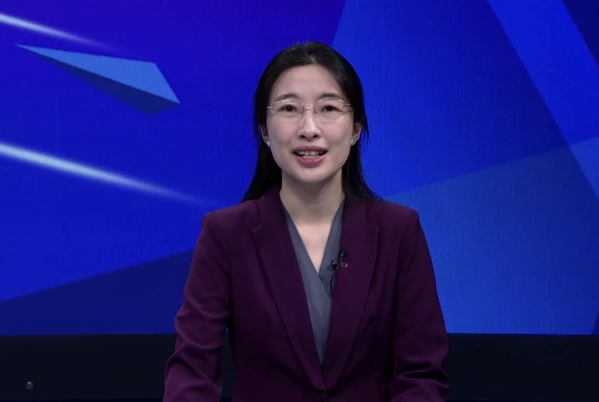 中國宏觀經(jīng)濟(jì)研究院決策咨詢部形勢(shì)室主任、研究員郭麗巖