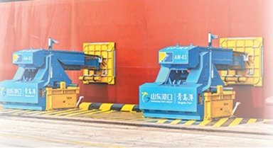 機器人上崗 百年港煥新