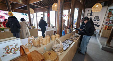 浙江金華：打造特色文旅新消費場景